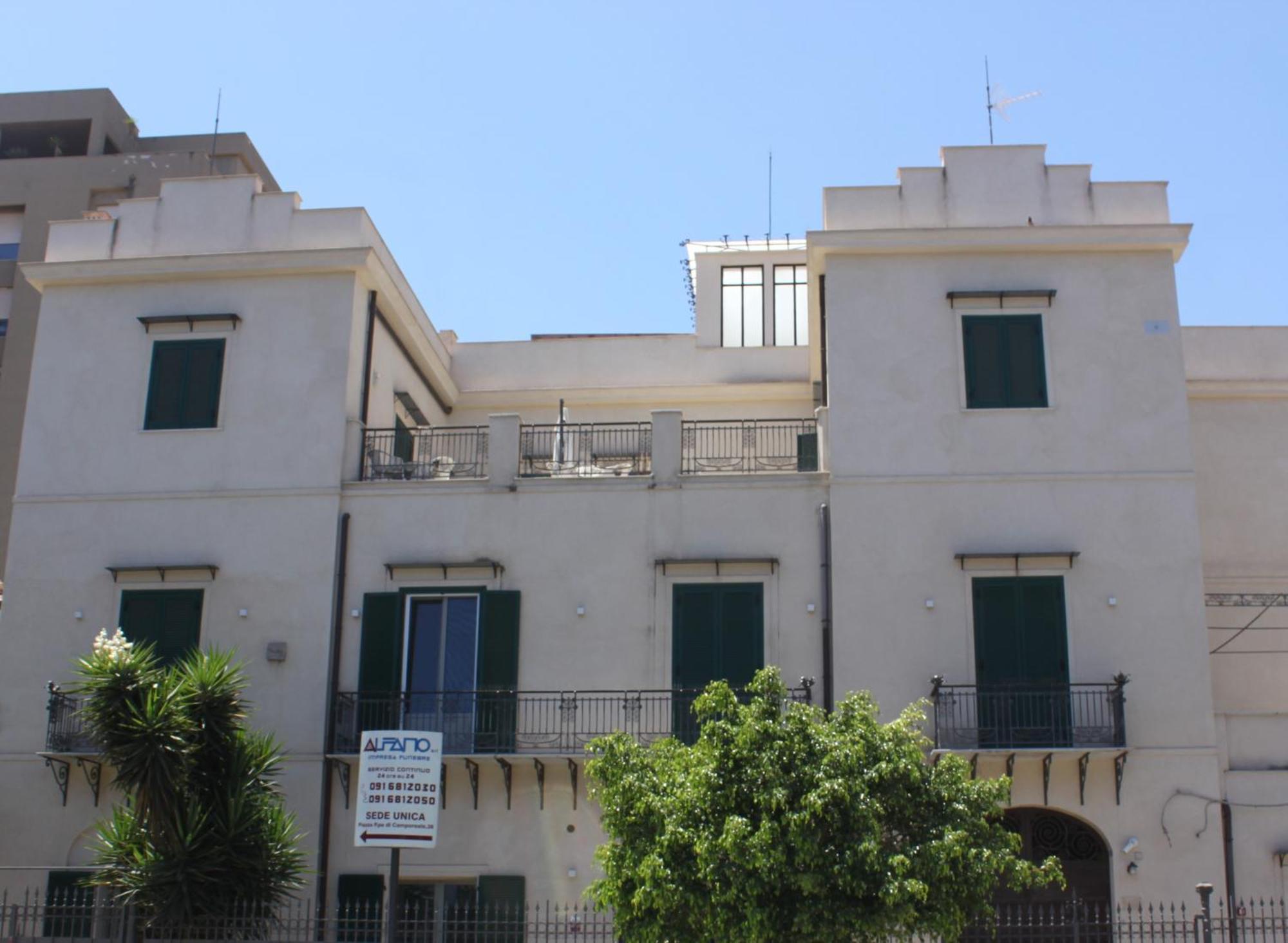 La Terrazza Su Dante Rooms Palermo Zewnętrze zdjęcie